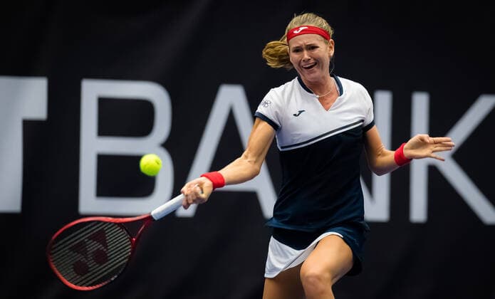 October 17, 2020, Ostrava, CZECH REPUBLIC: Marie Bouzkova of the Czech Republic in action during the first qualifications round at the 2020 J&T Banka Ostrava Open WTA, Tennis Damen Premier tennis tournament Ostrava CZECH REPUBLIC - ZUMAa181 20201017_zaa_a181_388 Copyright: xRobxPrangex