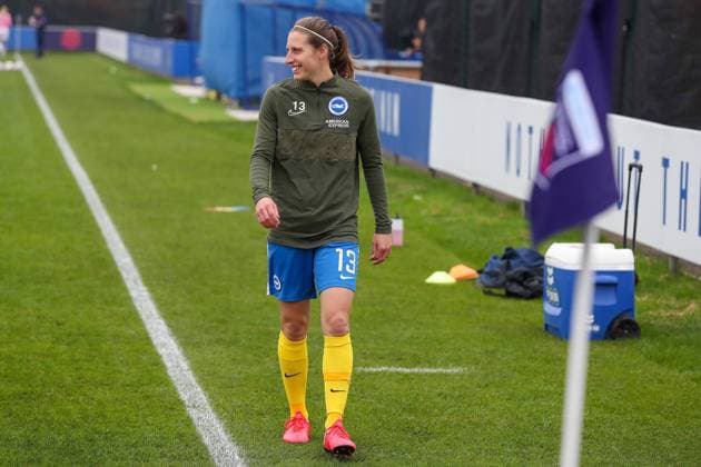 Everton Women v Brighton and Hove Albion Women FA Women s Super League 18 10 2020. Brighton & Hove Albion defender Rebekah Stott (13) warms up during the FA Women s Super League match between Everton Women and Brighton and Hove Albion Women at the Select Security Stadium, Halton, United Kingdom on 18 October 2020. Halton Select Security Stadium Widnes United Kingdom Editorial use only DataCo restrictions apply See www.football-dataco.com , Copyright: xkevinxWarburtonx-xAxMomentxinxSportx PSI-10844-0012