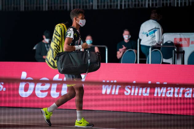 In Felix AUGER ALIASSIME CAN , Alexander ZVEREV GER vs Felix AUGER ALIASSIME CAN , TENNIS, bett1hulks Indoor, FINALE, 18 10 2020, GER, TENNIS, ATP TOUR, bett1hulks Indoor, FINALE, Alexander ZVEREV GER vs Felix AUGER ALIASSIME CAN , 18 10 2020 COLOGNE Copyright: xEibnerxPressefotox xBenjaminxSOELZERx EP_BSO