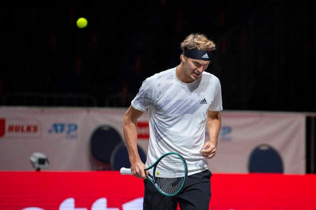 In Alexander ZVEREV GER , Alexander ZVEREV GER vs Felix AUGER ALIASSIME CAN , TENNIS, bett1hulks Indoor, FINALE, 18 10 2020, GER, TENNIS, ATP TOUR, bett1hulks Indoor, FINALE, Alexander ZVEREV GER vs Felix AUGER ALIASSIME CAN , 18 10 2020 COLOGNE Copyright: xEibnerxPressefotox xBenjaminxSOELZERx EP_BSO