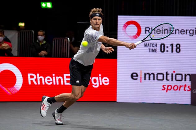 In Alexander ZVEREV GER , Alexander ZVEREV GER vs Felix AUGER ALIASSIME CAN , TENNIS, bett1hulks Indoor, FINALE, 18 10 2020, GER, TENNIS, ATP TOUR, bett1hulks Indoor, FINALE, Alexander ZVEREV GER vs Felix AUGER ALIASSIME CAN , 18 10 2020 COLOGNE Copyright: xEibnerxPressefotox xBenjaminxSOELZERx EP_BSO