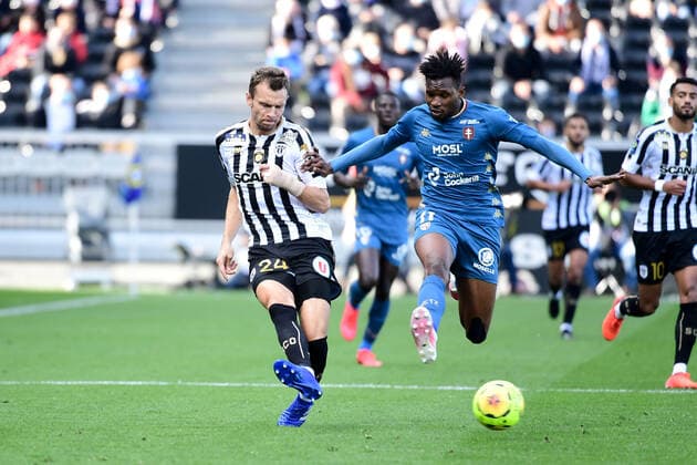 24 ROMAIN THOMAS (SCO) FOOTBALL : Angers vs Metz - Ligue 1 Uber Eats - 18 10 2020 FEP Panoramic 