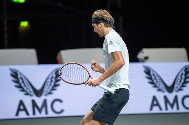 In Alexander ZVEREV GER , Alexander ZVEREV GER vs Felix AUGER ALIASSIME CAN , TENNIS, bett1hulks Indoor, FINALE, 18 10 2020, GER, TENNIS, ATP TOUR, bett1hulks Indoor, FINALE, Alexander ZVEREV GER vs Felix AUGER ALIASSIME CAN , 18 10 2020 COLOGNE Copyright: xEibnerxPressefotox xBenjaminxSOELZERx EP_BSO