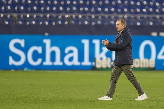 FC Schalke 04 Union Berlin 18 10 2020, Football, Season 2020 2021, 1 Bundesliga, 4 Matchday, FC Schalke 04 Union Berlin, Head Coach Manuel Baum FC Schalke 04 Photo Tim Rehbein RHR FOTO Pool Gelsenkirchen Veltins Arena NRW Germany Poolfoto Tim Rehbein RHR-FOTO Pool ,EDITORIAL USE ONLY