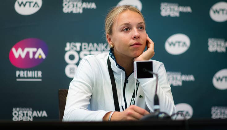 October 19, 2020, Ostrava, CZECH REPUBLIC: Anett Kontaveit of Estonia talks to the media at the 2020 J&T Banka Ostrava Open WTA, Tennis Damen Premier tennis tournament Ostrava CZECH REPUBLIC - ZUMAa181 20201019_zaa_a181_111 Copyright: xRobxPrangex