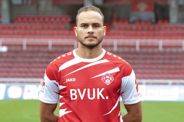 Ewerton, FC Würzburger Kickers, 2 Bundesliga, portrait date 2020 2021, Copyright: FWK HMBxMedia xHeikoxBecker