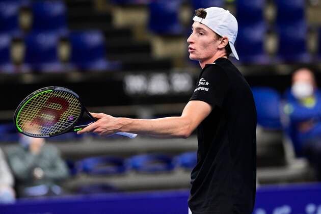 ATTENTION EDITORS - HAND OUT - EDITORIAL USE ONLY - NO SALES - NO MARKETING - French Ugo Humbert looks dejected during a game of the second round of the simples men competition between French Ugo Humbnert and Spanish Pablo Carreno Busta at the European Open Tennis ATP, Tennis Herren tournment, in Antwerp, Wednesday 21 October 2020. TENNIS : Open d Anvers - 21 10 2020 PhotoNews Panoramic 