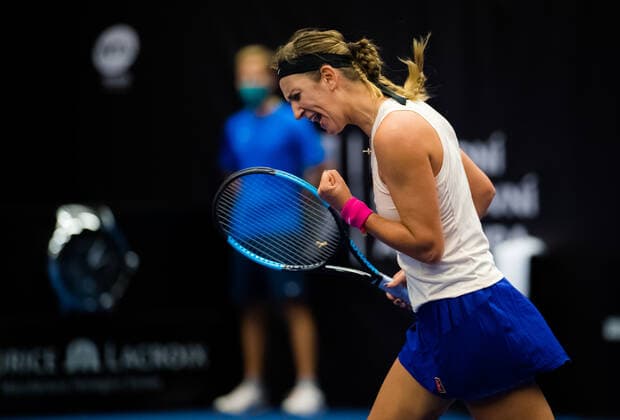 October 21, 2020, Ostrava, CZECH REPUBLIC: Victoria Azarenka of Belarus in action during the first round at the 2020 J&T Banka Ostrava Open WTA, Tennis Damen Premier tennis tournament against Barbora Krejcikova of the Czech Republic Ostrava CZECH REPUBLIC - ZUMAa181 20201021_zaa_a181_090 Copyright: xRobxPrangex