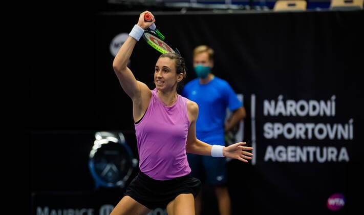 October 21, 2020, Ostrava, CZECH REPUBLIC: Petra Martic of Croatia in action during the first round at the 2020 J&T Banka Ostrava Open WTA, Tennis Damen Premier tennis tournament against Jelena Ostapenko of Latvia Ostrava CZECH REPUBLIC - ZUMAa181 20201021_zaa_a181_098 Copyright: xRobxPrangex