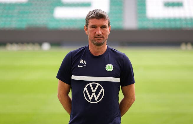 Assistant Coach Michael Angerschmid VfL Wolfsburg 1 BL, portrait appointment 2020 2021, Wolfsburg