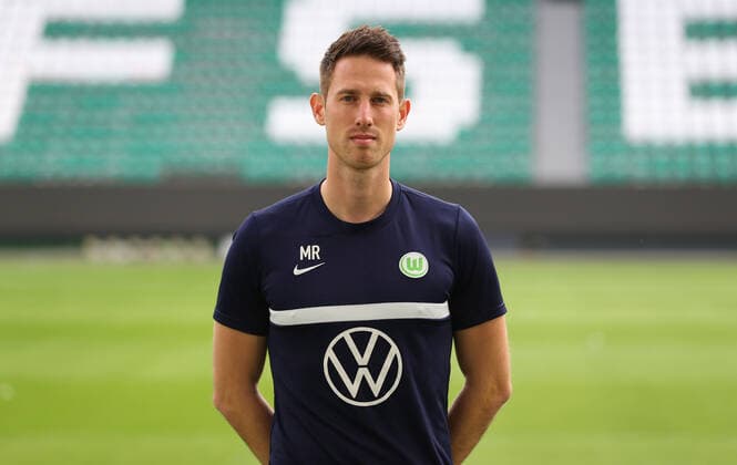 Video analyst Martin Raschick VfL Wolfsburg 1 BL, portrait date 2020 2021, Wolfsburg