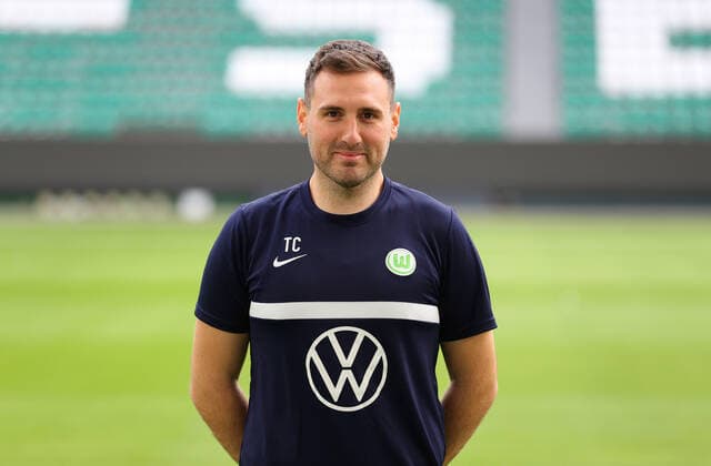 Video analyst Tim Cezanne VfL Wolfsburg 1 BL, portrait date 2020 2021, Wolfsburg
