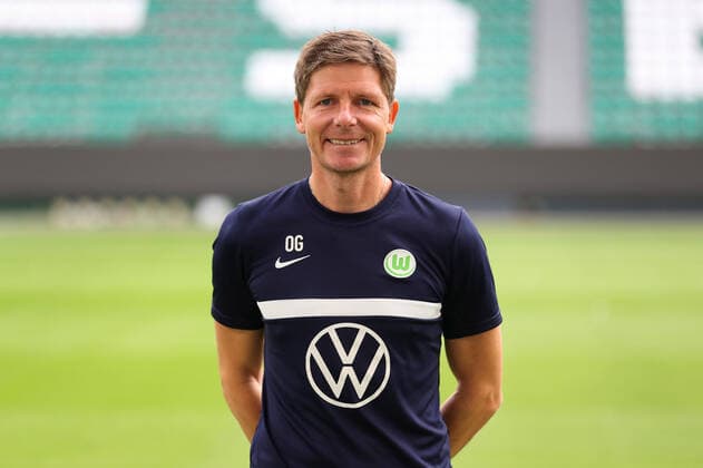 Head coach Oliver Glasner VfL Wolfsburg 1 BL, portrait date 2020 2021, Wolfsburg