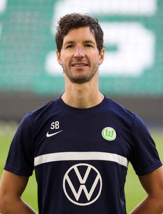Team physician Dr Stephan Bornhardt VfL Wolfsburg 1 BL, portrait appointment 2020 2021, Wolfsburg