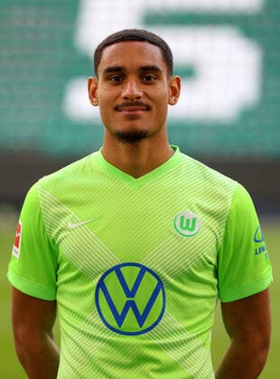 Maxence Lacroix VfL Wolfsburg 1 BL, portrait date 2020 2021, Wolfsburg