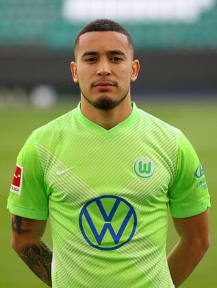 William VfL Wolfsburg 1 BL, portrait date 2020 2021, Wolfsburg