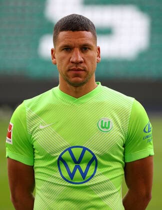 Jeffrey Bruma VfL Wolfsburg 1 BL, portrait date 2020 2021, Wolfsburg