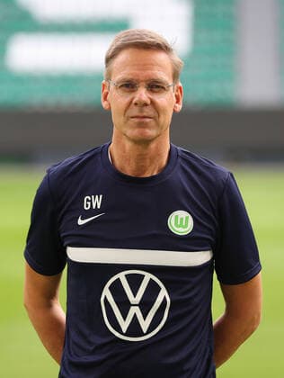 Team physician Dr Gunter Wilhelm VfL Wolfsburg 1 BL, portrait appointment 2020 2021, Wolfsburg