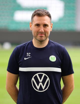 Video analyst Tim Cezanne VfL Wolfsburg 1 BL, portrait date 2020 2021, Wolfsburg