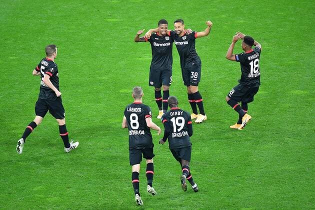 Leverkusen, Bayarena, 22 10 20, Europa League Bayer 04 Leverkusen OGC Nice Karim Bellarabi Leverkusen cheers after his goal in the 4 1 Europa League Bayer 04 Leverkusen OGC Nice Leverkusen Copyright: xEibner-Pressefotox EP_eer