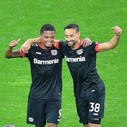 Leverkusen, Bayarena, 22 10 20, Europa League Bayer 04 Leverkusen OGC Nice Karim Bellarabi Leverkusen cheers after his goal for 4 1 with Leon Bailey Leverkusen Europa League Bayer 04 Leverkusen OGC Nice Leverkusen Copyright: xEibner-Pressefotox EP_eer