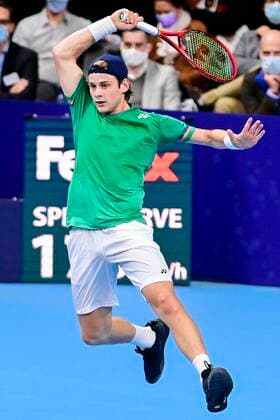 Belgian Zizou Bergs pictured in action during the match between Belgian Bergs and Russian Khachanov, in the second round of the men s singles competition at the European Open Tennis ATP, Tennis Herren tournament, in Antwerp, Thursday 22 October 2020. TENNIS : Open d Anvers - 22 10 2020 PhotoNews Panoramic 