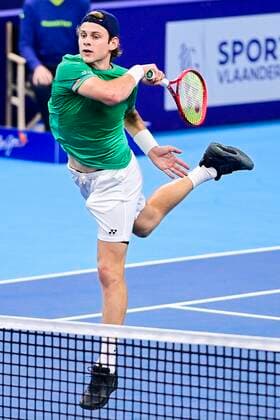 Belgian Zizou Bergs pictured in action during the match between Belgian Bergs and Russian Khachanov, in the second round of the men s singles competition at the European Open Tennis ATP, Tennis Herren tournament, in Antwerp, Thursday 22 October 2020. TENNIS : Open d Anvers - 22 10 2020 PhotoNews Panoramic 