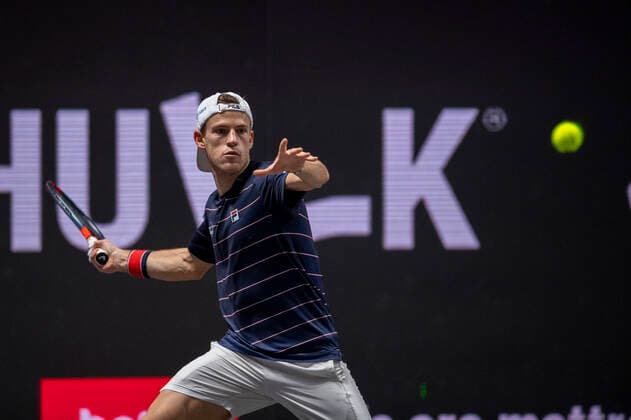 In Diego SCHWARTZMAN ARG , Oscar OTTE GER vs Diego SCHWARTZMAN ARG , TENNIS, bett1HULKS Championship, 22 10 2020, GER, TENNIS, ATP TOUR, bett1HULKS Championship,Oscar OTTE GER vs Diego SCHWARTZMAN ARG , 22 10 2020 COLOGNE Copyright: xEibnerxPressefotox xBenjaminxSOELZERx EP_BSO