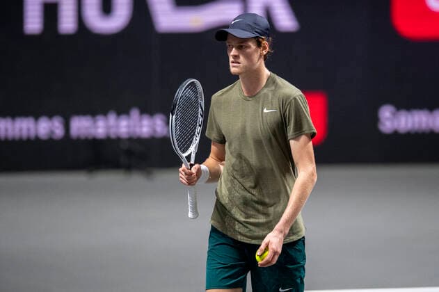 In Jannik SINNER ITA cheering for the victory , Gilles SIMON FRA vs Jannik SINNER ITA , TENNIS, bett1HULKS Championship, 23 10 2020, GER, TENNIS, ATP TOUR, bet1HULKS Championship,Gilles SIMON FRA vs Jannik SINNER ITA , 23 10 2020 KOELN Copyright: xEibnerxPressefotox xBenjaminxSOELZERx EP_BSO