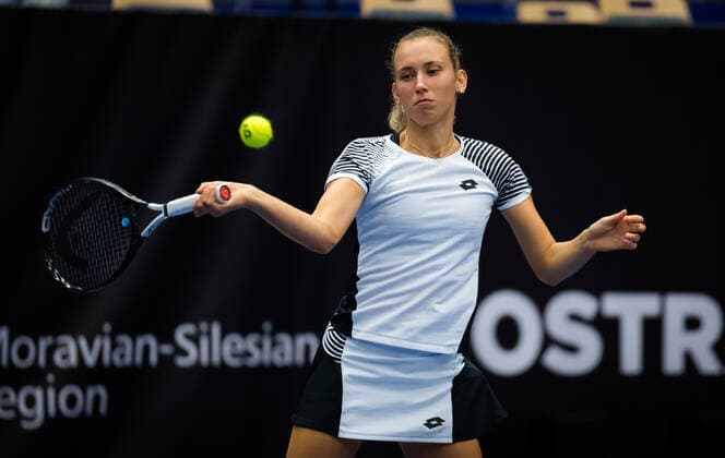 October 23, 2020, Ostrava, CZECH REPUBLIC: Elise Mertens of Belgium in action during the quarter-final at the 2020 J&T Banka Ostrava Open WTA, Tennis Damen Premier tennis tournament against Victoria Azarenka of Belarus Ostrava CZECH REPUBLIC - ZUMAa181 20201023_zaa_a181_074 Copyright: xRobxPrangex