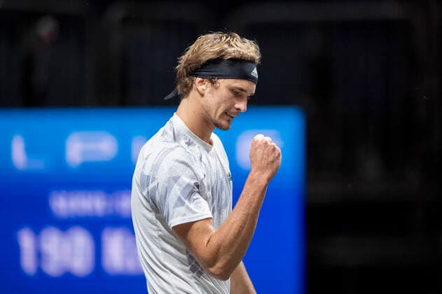 Alexander ZVEREV GER vs Adrian MANNARINO FRA , TENNIS, bett1HULKS Championship, 23 10 2020, GER, TENNIS, ATP TOUR, bett1HULKS Championship, Alexander ZVEREV GER vs Adrian MANNARINO FRA , 23 10 2020 KOELN Copyright: xEibnerxPressefotox xBenjaminxSOELZERx EP_BSO