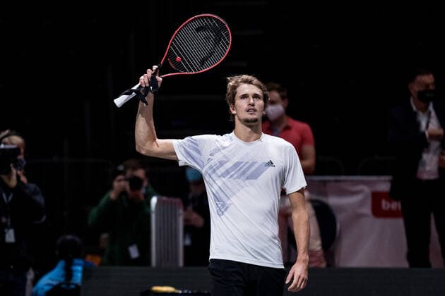 bett1HULKS Championship ATP 250 Cologne, 23 10 2020 Alexander ZVEREV GER says thank you after the victory bett1HULKS Championship ATP 250 on 23 10 2020 in Cologne LANXESSarena , Germany Copyright: xBEAUTIFULxSPORTS Wunderlx