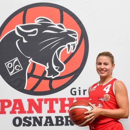 Basketball team shooting Panthers Academy Osnabrück on 23 10 2020 in the OSC hall in Osnabrück Lower Saxony Germany Annemarie Potratz Panthers Academy Osnabrück, 2 DBBL North, portrait date 2020 2021