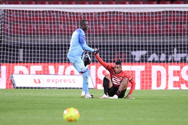 DECEPTION - 05 DALBERT HENRIQUE CHAGAS ESTAVAO (REN) - 16 ALFRED GOMIS (REN) - FAIR PLAY FOOTBALL : Rennes vs Angers - Ligue 1 Uber Eats - 23 10 2020 FEP Panoramic 