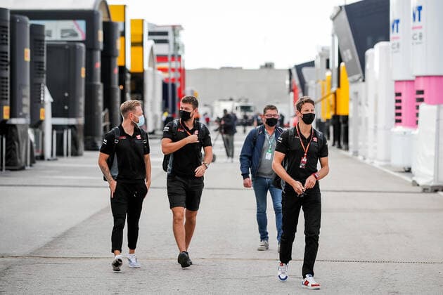 FORMULA 1 HEINEKEN PORTUGUESE GRAND PRIX 2020 23 10 2020, Autodromo Internacional do Algarve, Portimao, FORMULA 1 HEINEKEN PORTUGUESE GRAND PRIX 2020, in the picture Kevin Magnussen DNK 20 , Haas F1 Team, Romain Grosjean FRA 8 , Haas F1 Team nordphotoxBratic nph00250