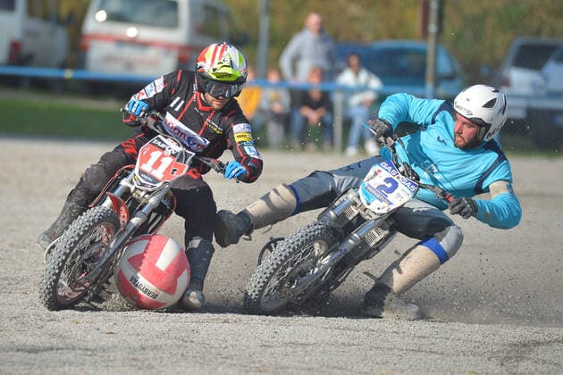24 10 2020,Motoball Bundesliga, MSC Philippsburg vs Typhoon Mörsch Duel for the ball ksp