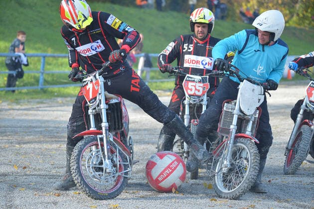 124 10 2020,Motoball Bundesliga, MSC Philippsburg vs Typhoon Mörsch Fight for the ball ksp
