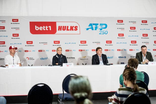 bett1HULKS Championship ATP 250 Cologne, 24 10 2020 From left Adam Szpyt, Managing Director bett1, Barbara Rittner, Tournament Director, National Coach of the German Tennis Federation, Cedric Mourier ATP Supervisor, Edwin Weindorfer, CEO e motion group Organizer of the bett1HULKS final press conference bett1HULKS Championship ATP 250 on 24 10 2020 in Cologne LANXESSarena , Germany Copyright: xBEAUTIFULxSPORTS Wunderlx