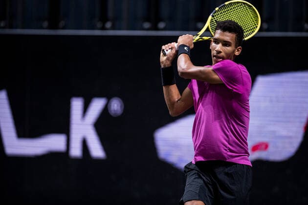 bett1HULKS Championship ATP 250 Cologne, 24 10 2020 Felix AUGER ALIASSIME CAN semi-final Felix AUGER ALIASSIME CAN 5 vs Diego SCHWARTZMAN ARG 2 bett1HULKS Championship ATP 250 on 24 10 2020 in Cologne LANXESSarena , Germany Copyright: xBEAUTIFULxSPORTS Wunderlx