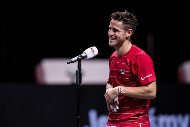 bett1HULKS Championship ATP 250 Cologne, 24 10 2020 Diego SCHWARTZMAN ARG laughs in the winning interview Semifinal Felix AUGER ALIASSIME CAN 5 vs. Diego SCHWARTZMAN ARG 2 bett1HULKS Championship ATP 250 on 24 10 2020 in Cologne LANXESSarena , Germany Copyright: xBEAUTIFULxSPORTS Wunderlx
