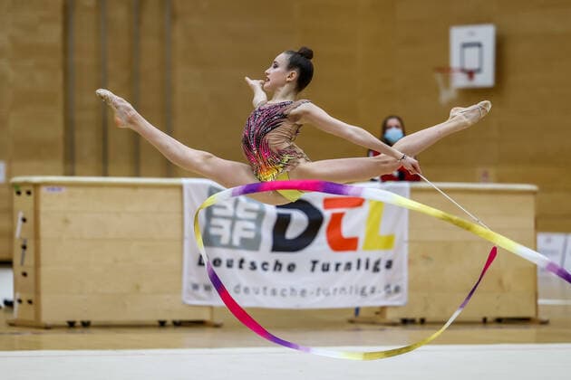 1 preliminary round of the Bundesliga 1 2 in rhythmic gymnastics 24 10 2020 Darja Varfolomeev Berliner TSC 1 preliminary round of the Bundesliga 1 2 in rhythmic gymnastics on 24 10 2020 in the multifunctional hall of the Hermann Neuberger Sportschule in Saarbruecken Saarland Copyright: xBEAUTIFULxSPORTS U.xFassbenderx