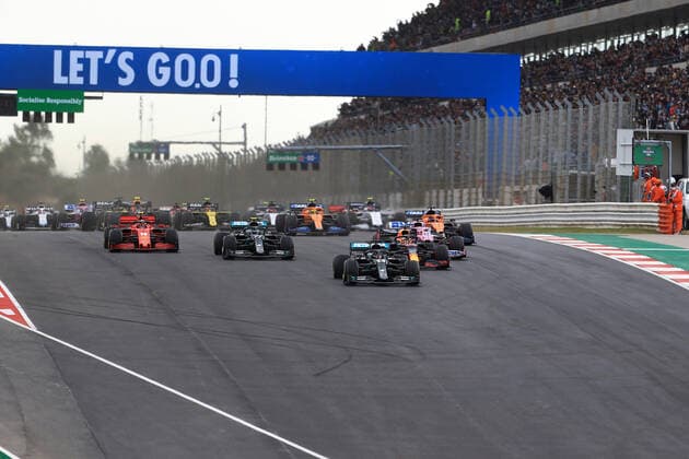 25th October 2020; Algarve International Circuit, Portimao, Portugal; Formula One, Portugal Grand Prix, Race Day; Mercedes AMG Petronas F1 W11 EQ Performance, Lewis Hamilton leads down into turn one at the race start as Verstappen pushes along the side  ActionPlus12243263 Octane