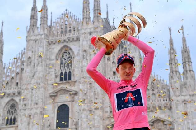 Photo Gian Mattia D Alberto LaPresseOctober 25, 2020 Italy CyclingGiro d Italia 2020 - 103th edition - Stage 21 Cernusco sul Naviglio MilanoIn the pic: Geoghegan Hart wins Giro  Copyright: xGianxMattiaxD Alberto LaPressex