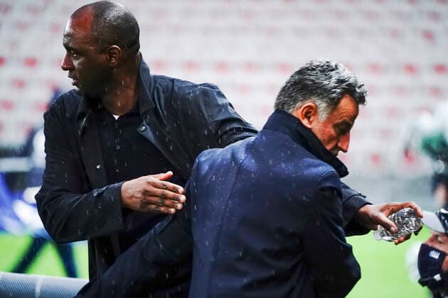 Patrick Vieira (entraineur de l OGC Nice) - Christophe Galtier (entraineur de l equipe de Lille) FOOTBALL : OGC Nice vs Lille - Nice - 25 10 2020 NorbertScanella PanoramiC 