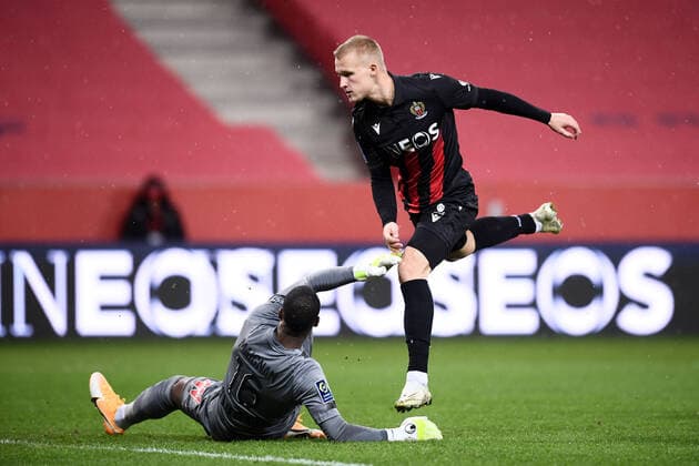 BUT - 09 KASPER DOLBERG (NICE) FOOTBALL : Nice vs Lille - Ligue 1 Uber Eats - 25 10 2020 FEP Panoramic 