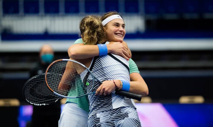 October 25, 2020, Ostrava, CZECH REPUBLIC: Aryna Sabalenka of Belarus & Elise Mertens of Belgium celebrate winning the doubles final at the 2020 J&T Banka Ostrava Open WTA, Tennis Damen Premier tennis tournament Ostrava CZECH REPUBLIC - ZUMAa181 20201025_zaa_a181_107 Copyright: xRobxPrangex