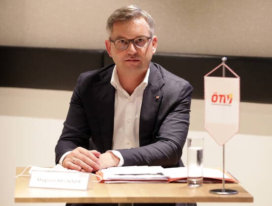 TENNIS - ATP, Tennis Herren Erste Bank Open VIENNA,AUSTRIA,26.OCT.20 - TENNIS - ATP World Tour, Erste Bank Open, press conference, PK, Pressekonferenz Image shows president Magnus Brunner (OETV). GEPAxpictures xWalterxLuger