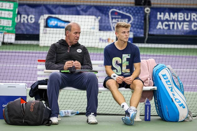 In the picture Jan Velthuis national coach with Marvin MOELLER GER TENNIS CHALLENGER HAMBURG presented by TANNENHOF, Hamburg, Hamburg Tennis Association, 26 10 2020,