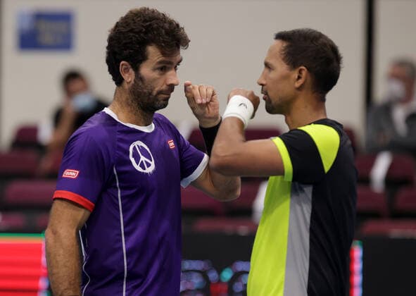 TENNIS - ATP, Tennis Herren Erste Bank Open VIENNA,AUSTRIA,28.OCT.20 - TENNIS - ATP World Tour, Erste Bank Open. Image shows Jean-Julien Rojer (NED) and Raven Klaasen (RSA). GEPAxpictures xWalterxLuger
