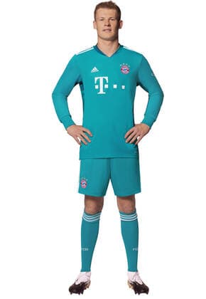 FOOTBALL 1 BUNDESLIGA SEASON 2020 2021 26 10 2020 Photo session FC Bayern Muenchen goalkeeper Alexander Nuebel PHOTO: FC Bayern München Pool via ULMER Press Photo Agency xxNOxMODELxRELEASExx Football 1 Bundesliga 2020 2021 Photo session at FC Bayern Muenchen